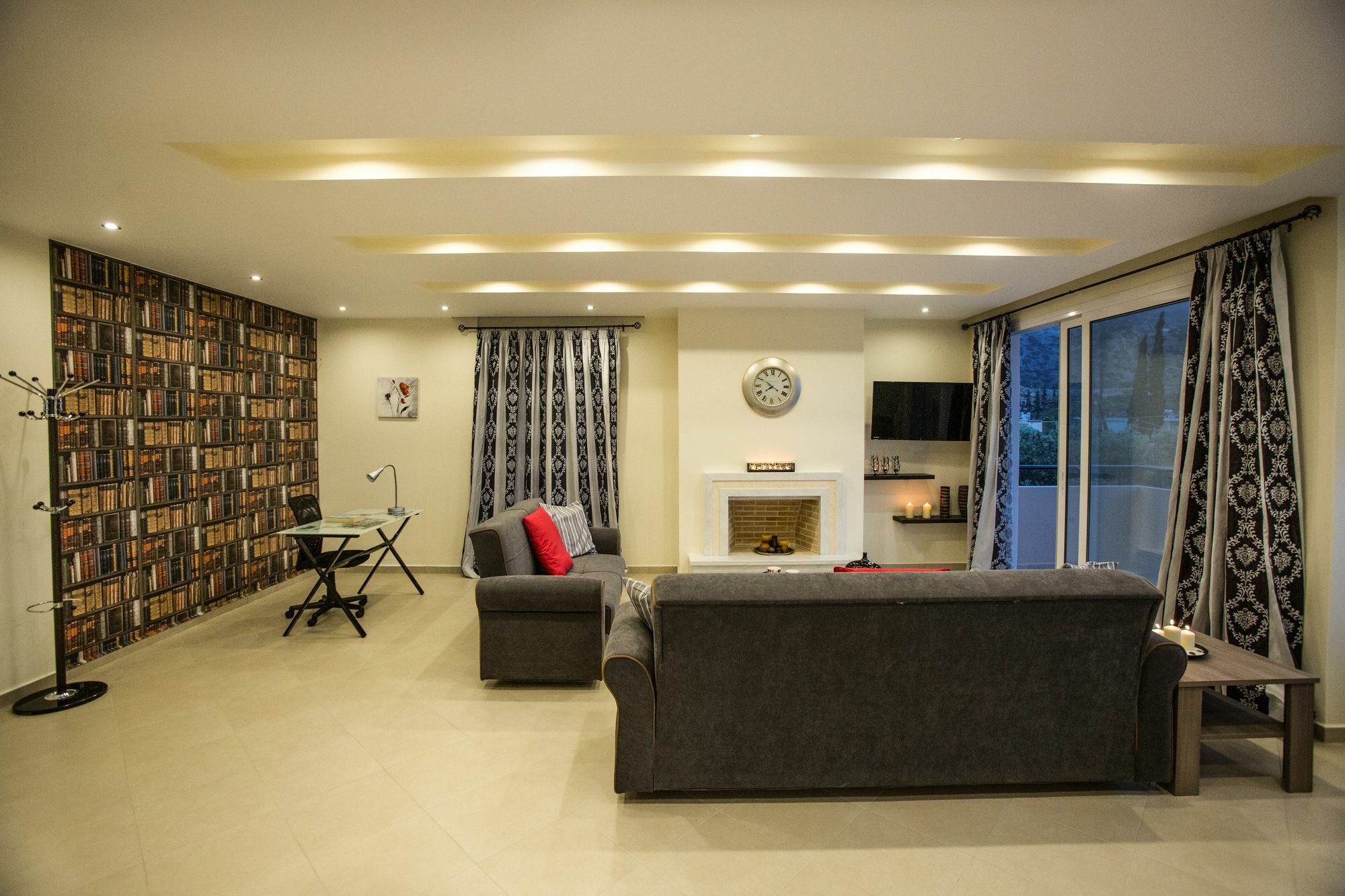 Panorama Villa Малиа Екстериор снимка